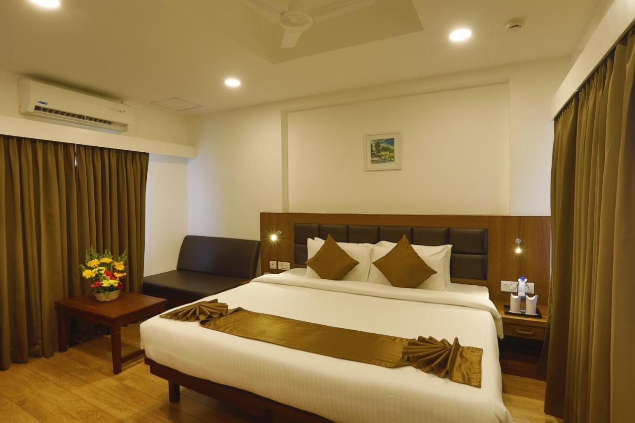 ثيروفالّا Hotel Panchavady المظهر الخارجي الصورة